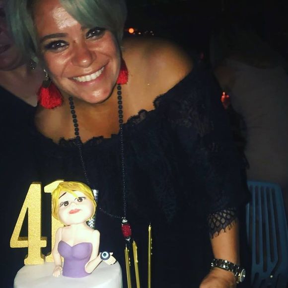 Meet your Posher, Neslihan - Picture 1 of 1